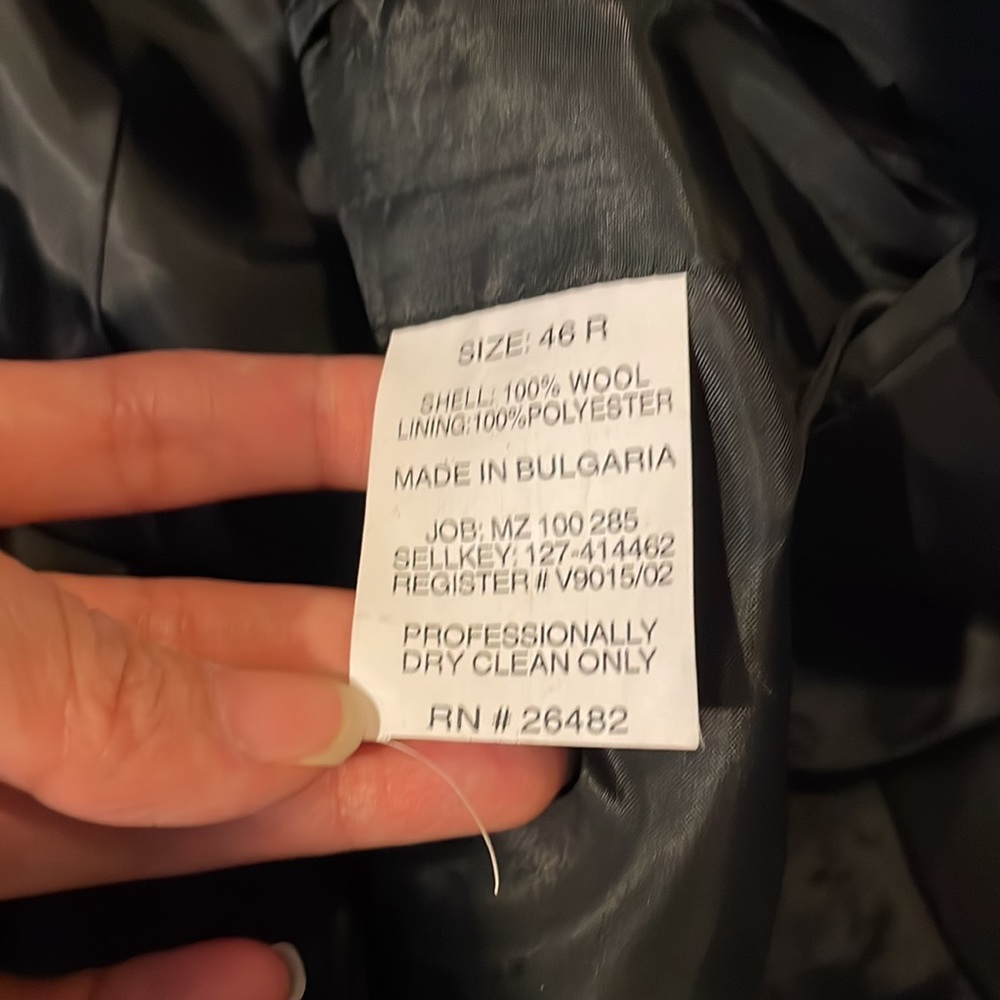 Perry Ellis 2pc suit - Picture 4 of 5